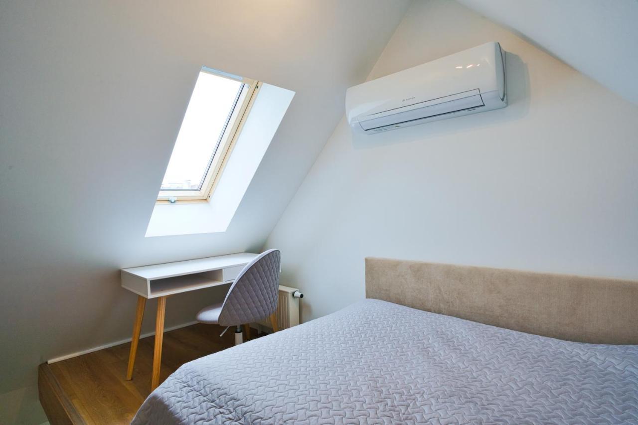 Cosy Studio In The City Center With Air Conditioneer! Klaipeda Bagian luar foto